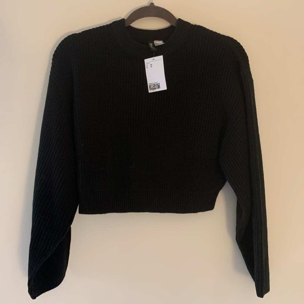 Cropped sweater